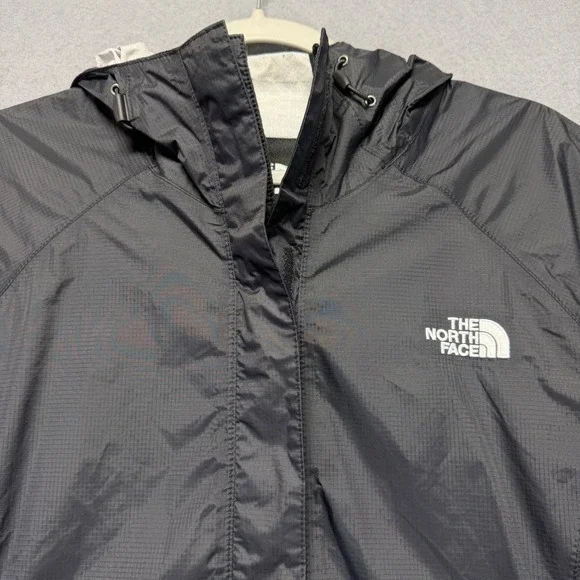 The North Face DryVent Rain Jacket Womens Black Hooded Waterproof Pit Zips Shell - Picture 2 of 12